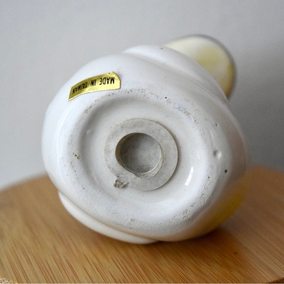 VINTAGE Ducks Salt & Pepper Shaker Set Anthropomorphic Kitsch Collectible Taiwan - Picture 8 of 11